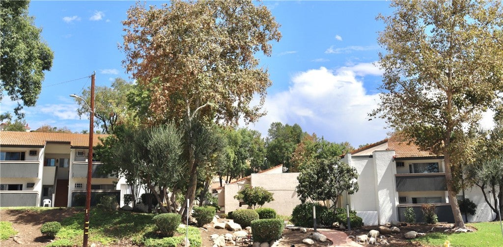 5800 Kanan RD