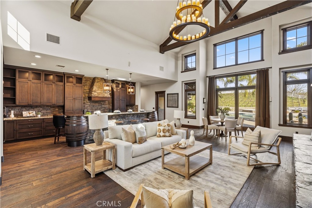 41570 Avenida Bordeaux