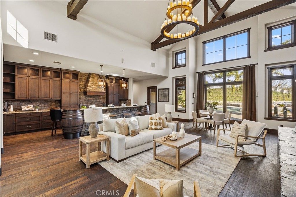 41570 Avenida Bordeaux