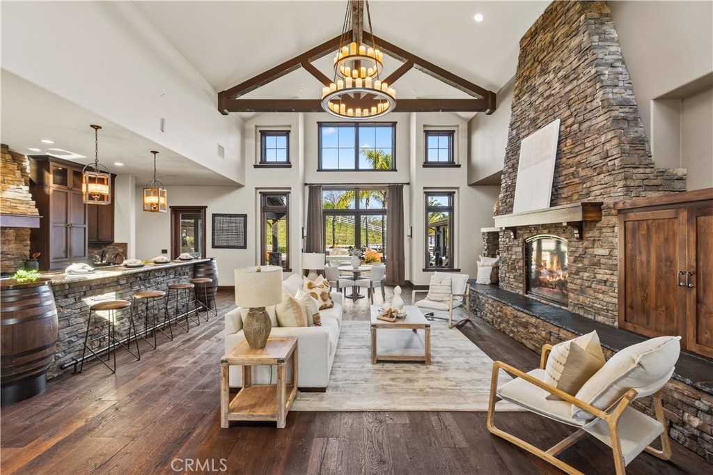 41570 Avenida Bordeaux