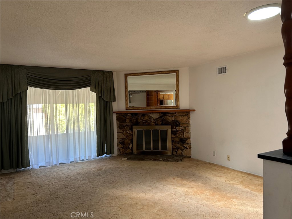 7941 Wentworth Avenue