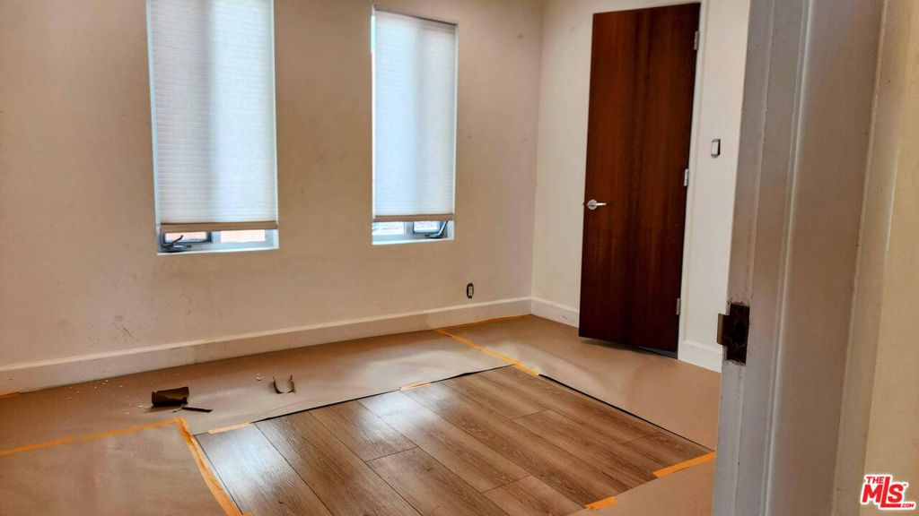 7008 Vista Del Mar Lane