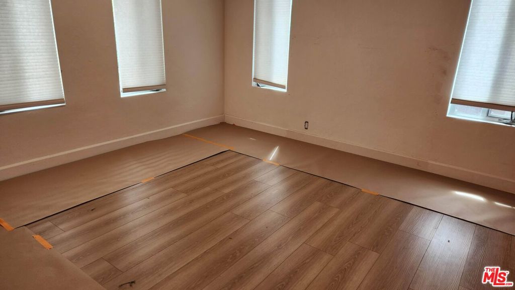 7008 Vista Del Mar Lane