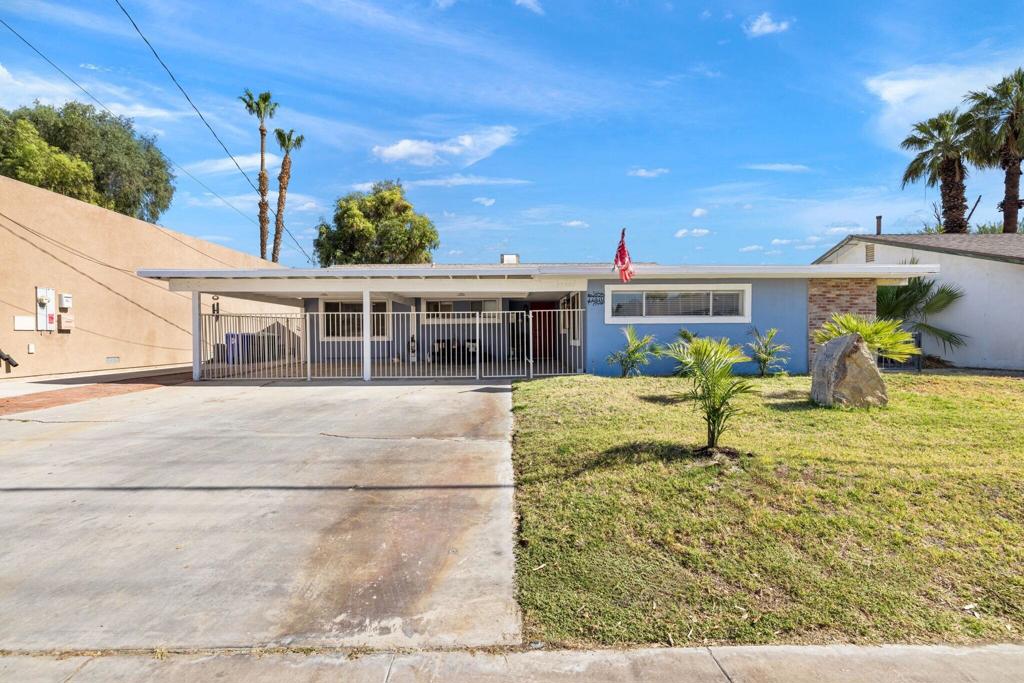 77570 California Drive