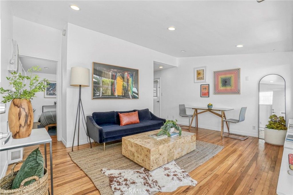 Photo of 2404 Ocean Park blvd Blvd #1, Santa Monica, CA 90405 (MLS # SB25219948)
