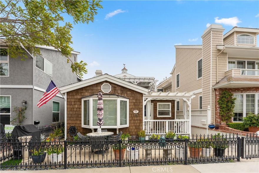 This darling 2 bedroom, 1 bath upstairs back unit is located on the 100 block of Topaz, just a one minute walk away from the South Bayfront. ALL UTILITIES INCLUDED, strong WIFI, Smart TV with Netflix, Plus a monthly cleaning service, full furnished and ready to go! A shared washing and dryer unit are in the garage, plus storage room for 2 bikes. Remodeled in 2000, new wood floor installed in 2017,  and an upgraded deck in 2024.

 please contact Shelly Angel 714.345.2801 to show.