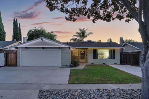 Photo of 451 Santa Mesa Drive, San Jose, CA 95123 (MLS # ML82056242)