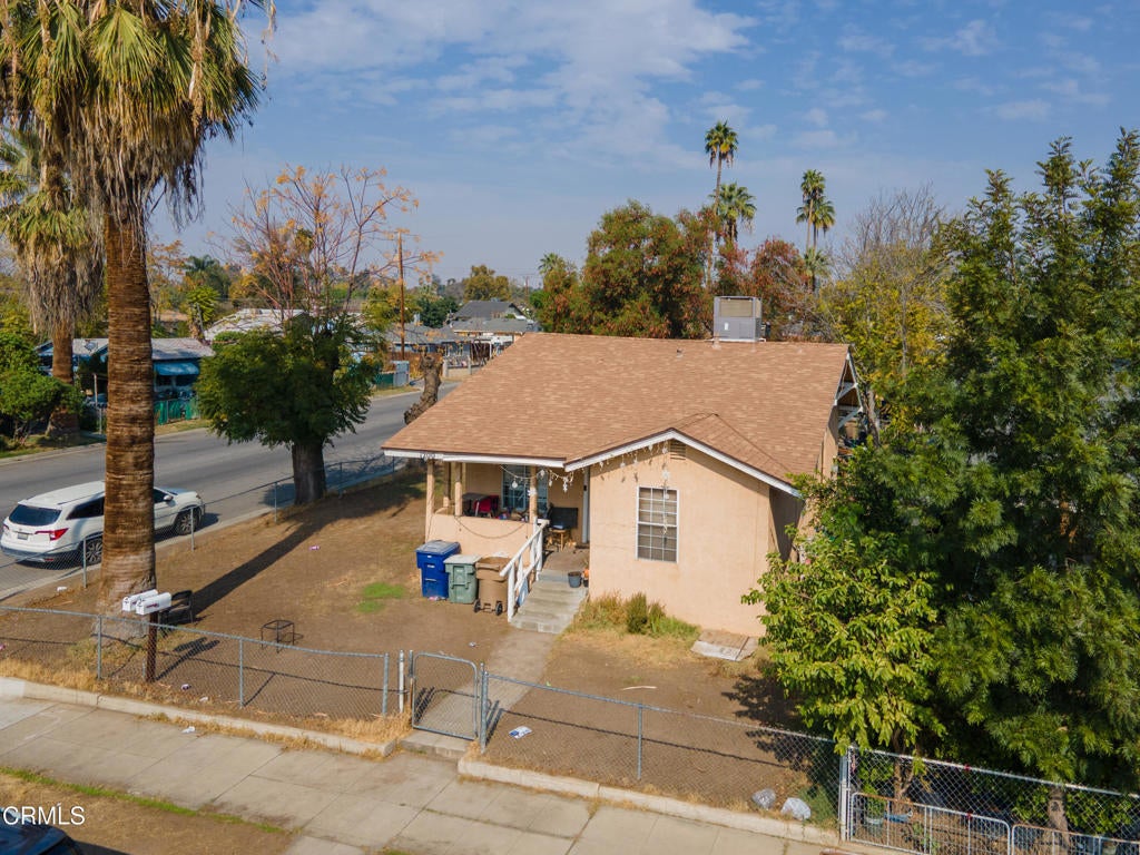 1200 Pacific Street