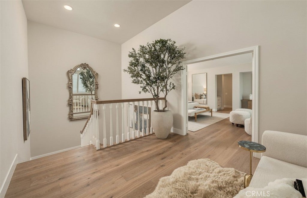 18 Hillsdale, Newport Beach CA 92660 - Photo 38