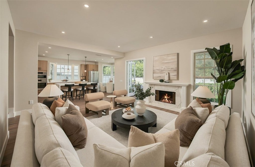 18 Hillsdale, Newport Beach CA 92660 - Photo 34