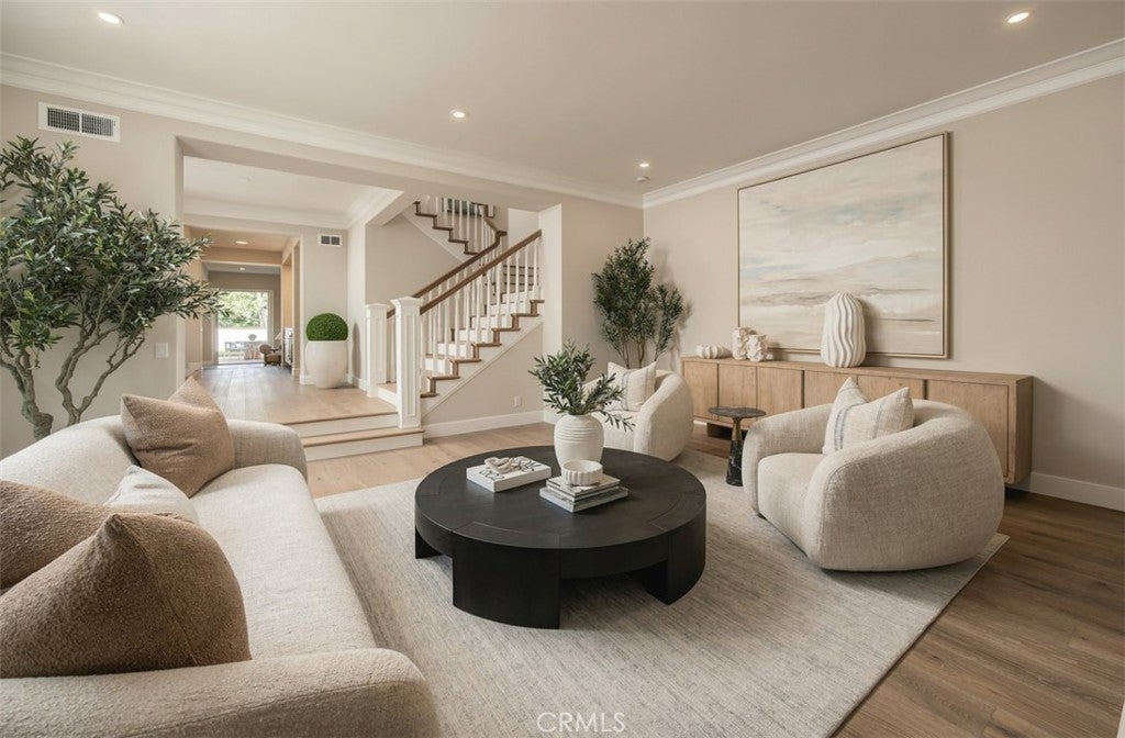 18 Hillsdale, Newport Beach CA 92660 - Photo 10
