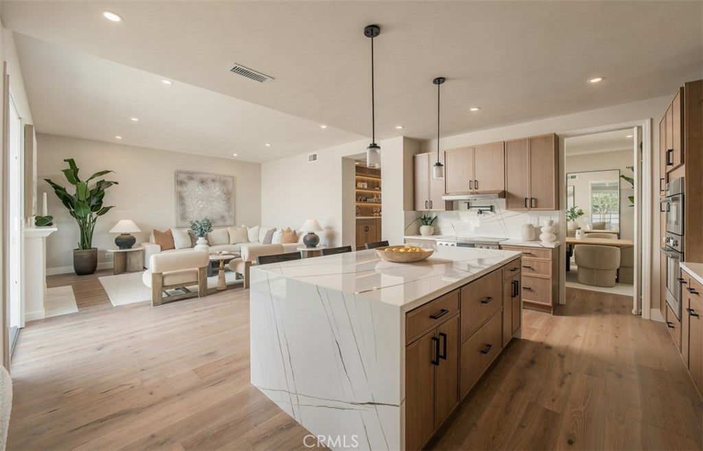 18 Hillsdale, Newport Beach CA 92660 - Photo 33