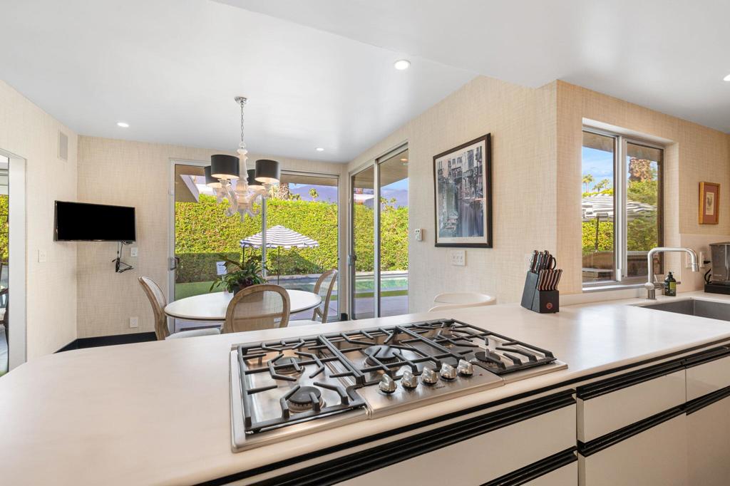Indian Canyons - Residential