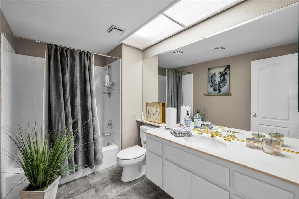 Mission Hills East - Residential