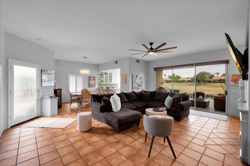 Mission Hills East - Residential