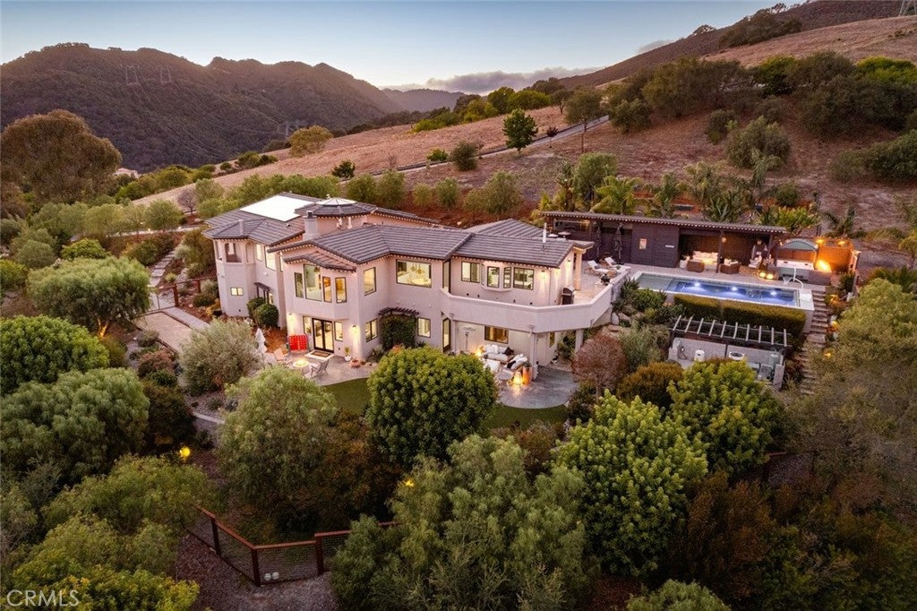 850 Bassi Dr.
