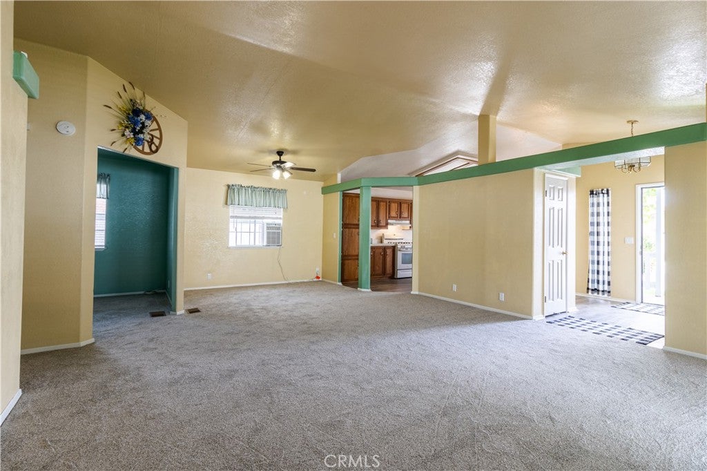 10961 Desert Lawn Dr (217 Oak) 217