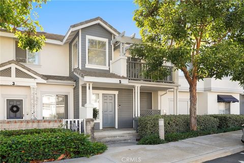 Photo of 5 Carlsbad Ln, Aliso Viejo, CA 92656 (MLS # OC25248807) Photo of 5 Carlsbad Ln, Aliso Viejo, CA 92656 (MLS # OC25248807)