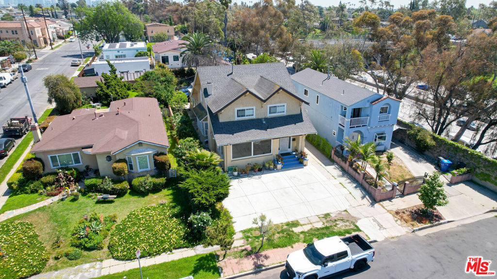 2308 11th Avenue