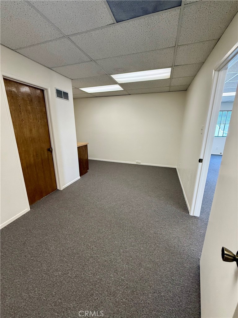 1233 W Gardena Boulevard 204