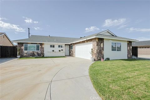 Photo of 16297 Shasta Street, Fountain Valley, CA 92708 (MLS # PW26017721)