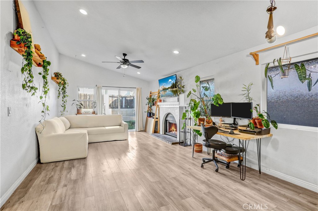 1967 De Carmen Drive