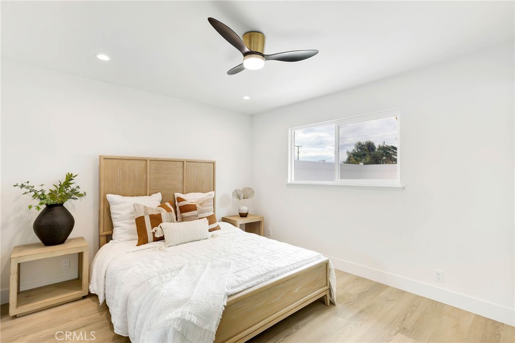 Huntington Beach, California, 92647, United States, 3 Bedrooms Bedrooms, ,2 BathroomsBathrooms,Residential,Active,2037140
