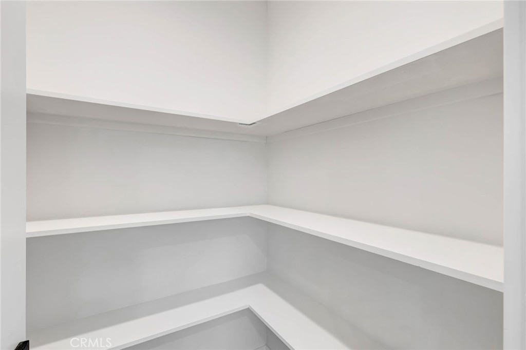 Huntington Beach, California, 92647, United States, 3 Bedrooms Bedrooms, ,2 BathroomsBathrooms,Residential,Active,2037140