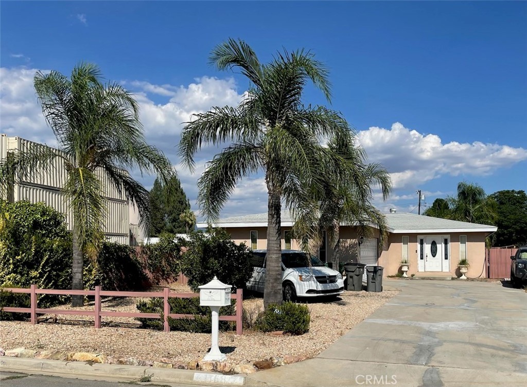 Wonderful Home Located in Beaumont one of The Best Streets Palm Avenue. 3 Bedroom and 2 Bathroom, 1333 Sq. Ft. Huge Lot Almost 11,000 Sq.Ft.
Nice Back Yard, Gorgeous in Ground Spa and Swimming Pool 12 X 30, with a Converted Patio Fruit Trees, Customs Palms and Room for RV Parking,
Alley Access, Whether You are Investor, a First Time Buyer This Property is Excellent Home to Plan to Grow. Property Is Located close to Schools, Churches, Shopping Centers, to Freeway 1-10, Cabazon Outlets Mall and Casino Morongo.