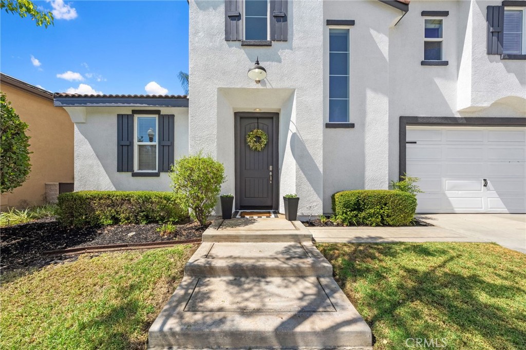 27500 Bottle Brush Way