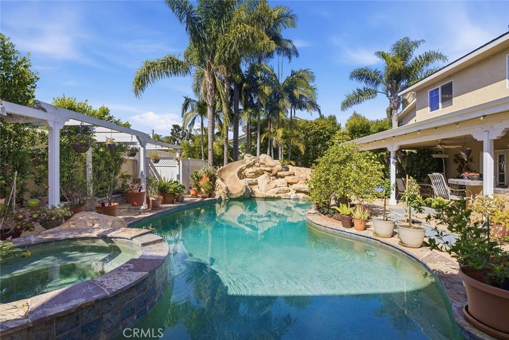 Photo of 2033 Holiday Rd, Newport Beach, CA 92660 (MLS # NP26045232)