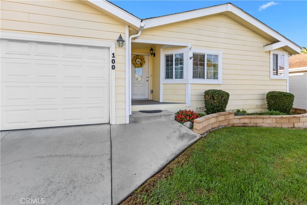 Properties 3 140 W Pioneer 100