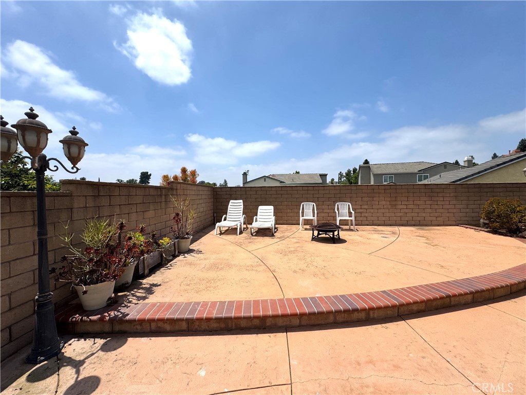 1101 Hourglass Place