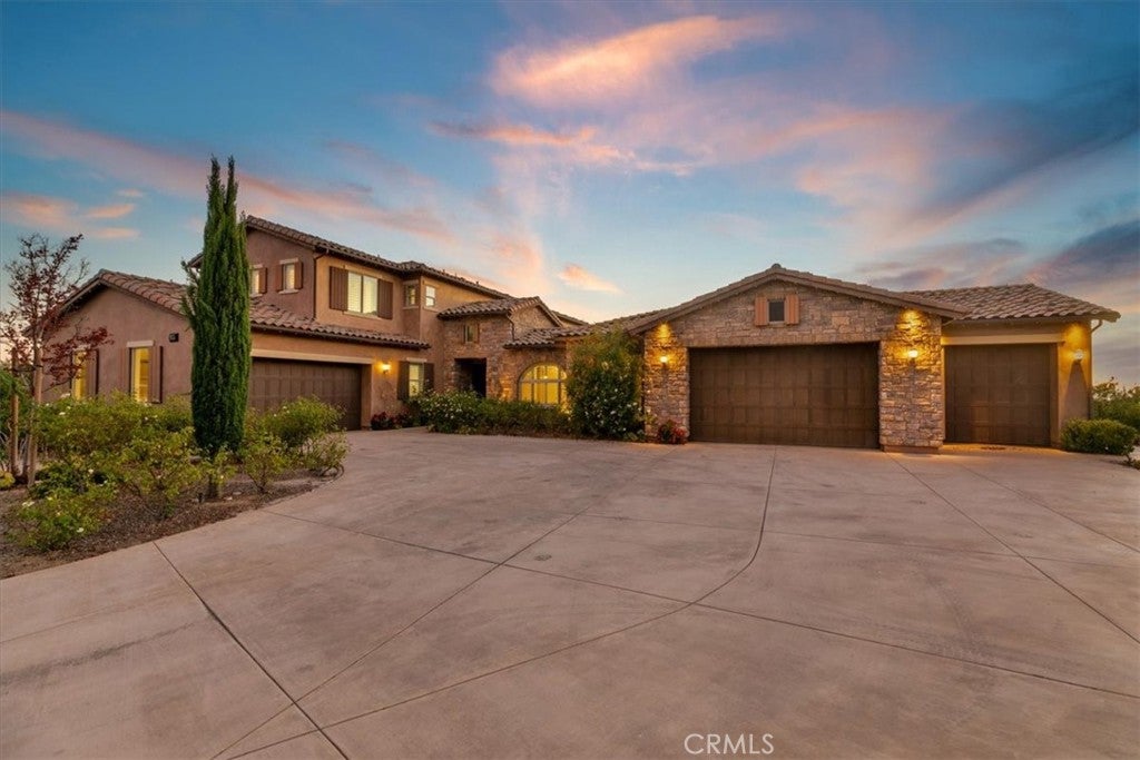 41987 Arbor Glen