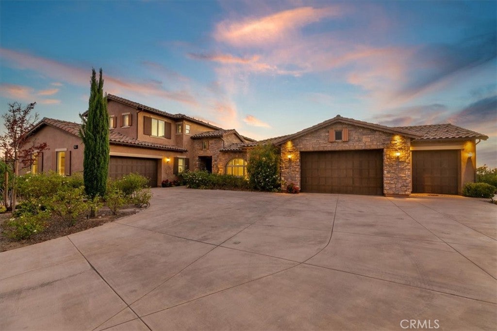 41987 Arbor Glen