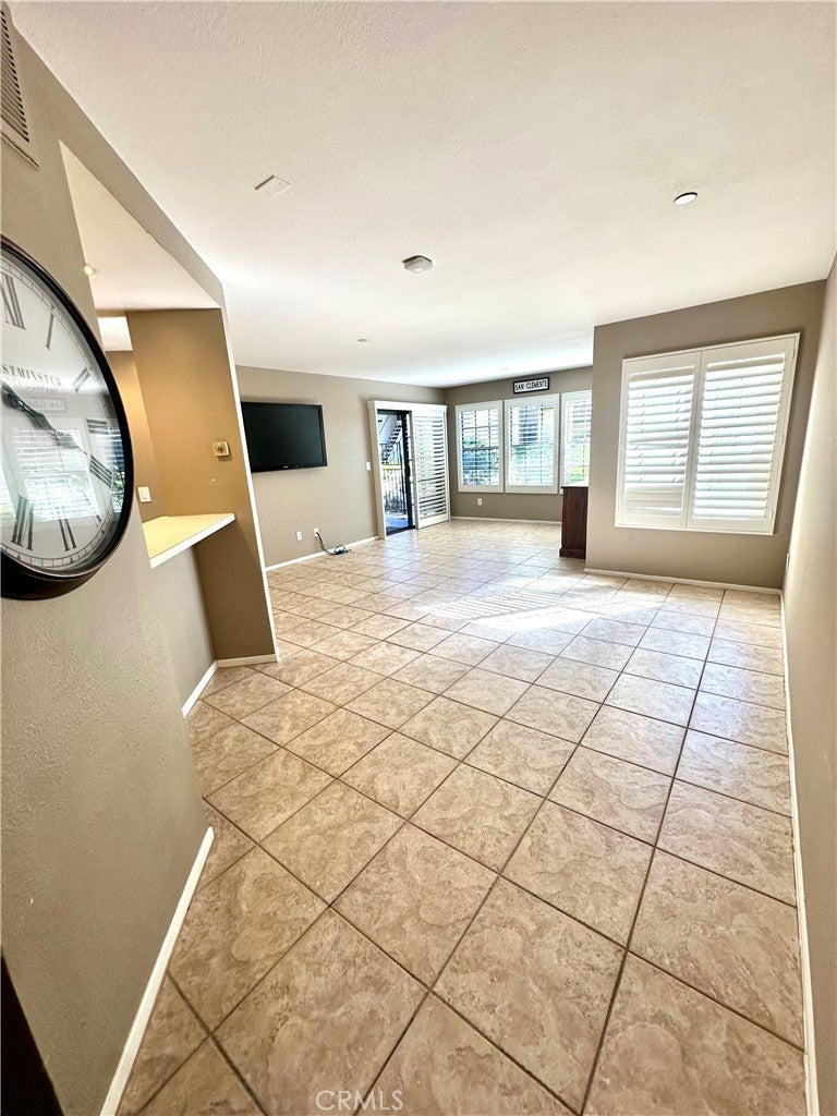 1072 Calle Del Cerro