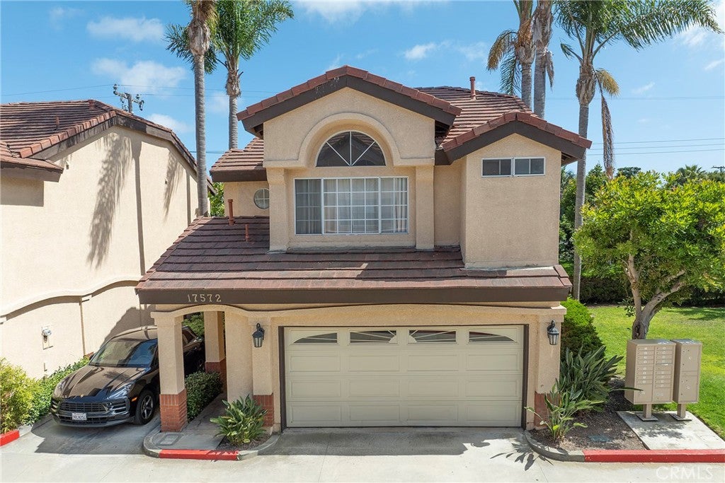 17572 Van Buren LN