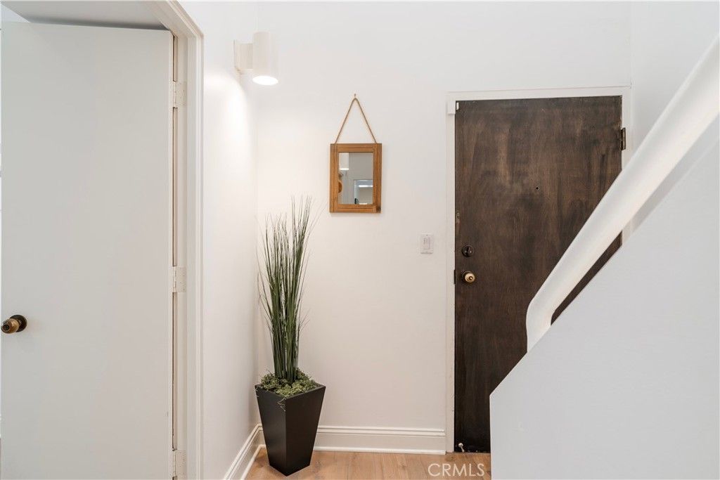 Photo of 1401 Camden Avenue #2, Los Angeles, CA 90025 (MLS # SB25165786)
