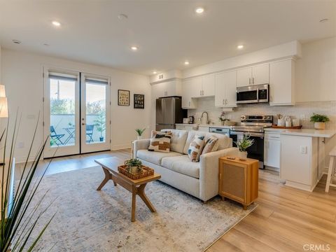 Tiny photo for 945 Madonna #103, San Luis Obispo, CA 93405 (MLS # SC26107596)