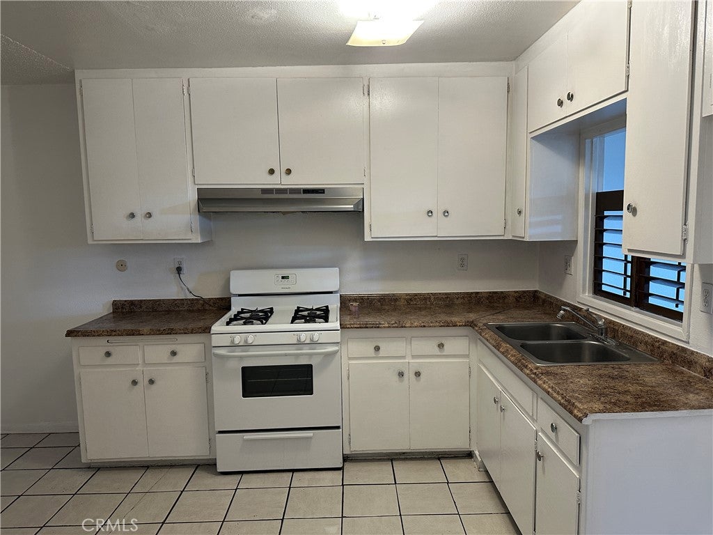 4109 W 5th F3