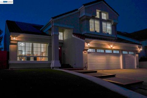 Photo of 2235 Skyline Dr Dr, Milpitas, CA 95035 (MLS # 41127211)