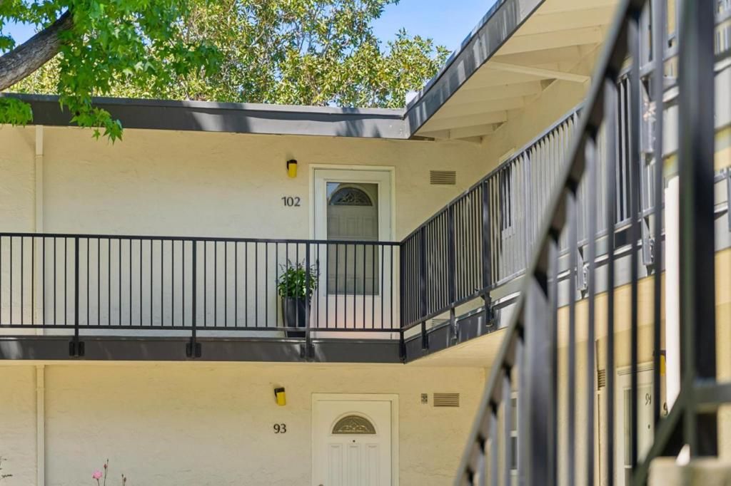 Photo of 14225 Lora Drive #102, Los Gatos, CA 95032 (MLS # ML82042411)