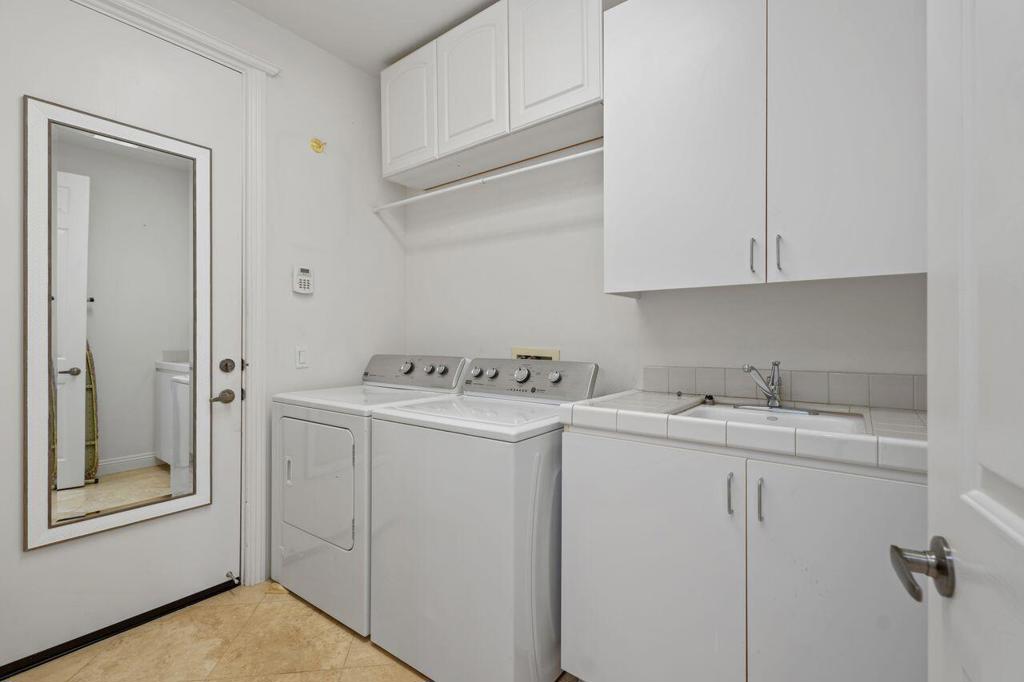 La Quinta Fairways - Residential