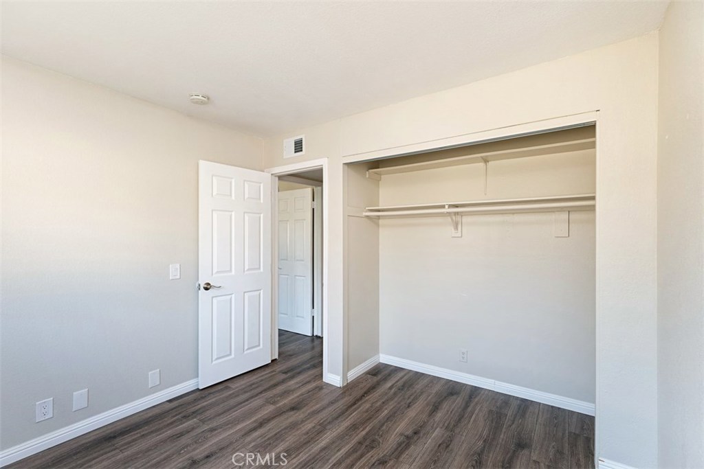 Walnut Square (WS) - Residential Lease