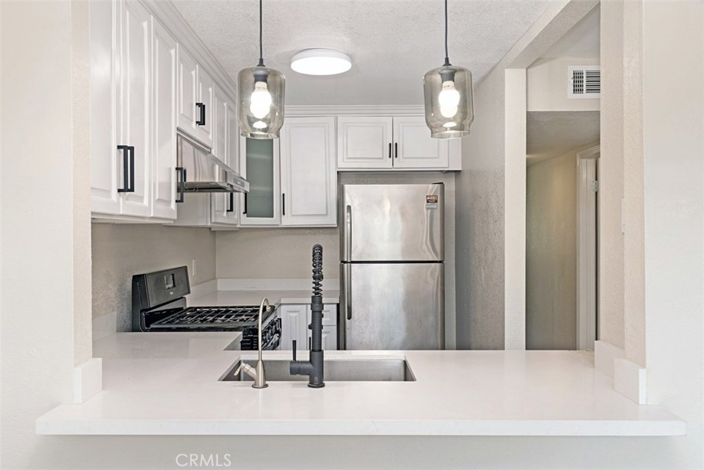 Walnut Square (WS) - Residential Lease