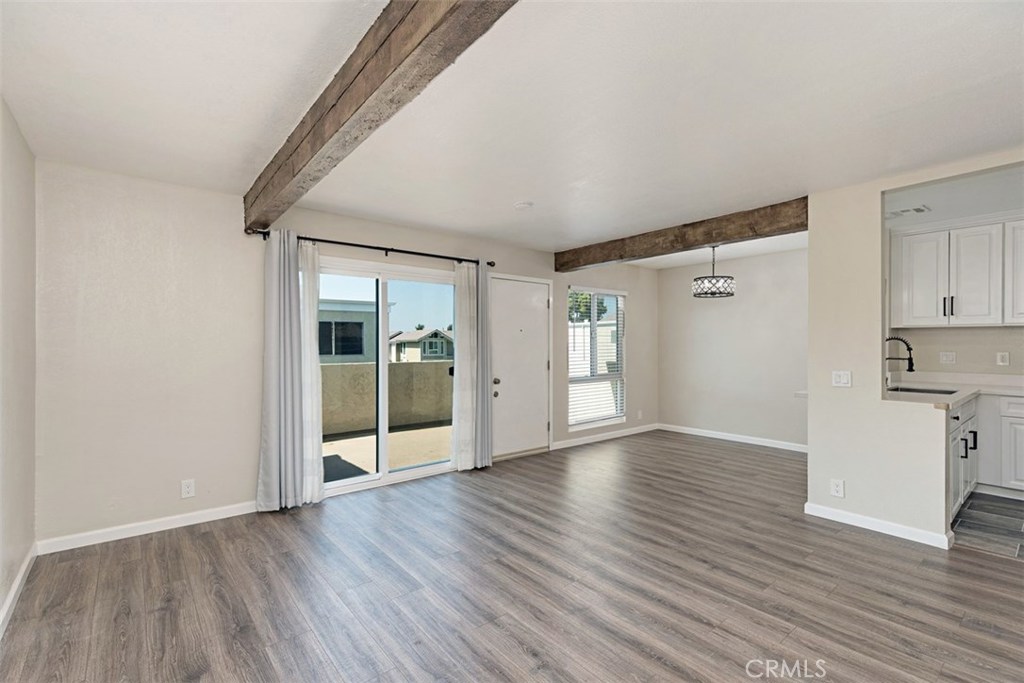 Walnut Square (WS) - Residential Lease