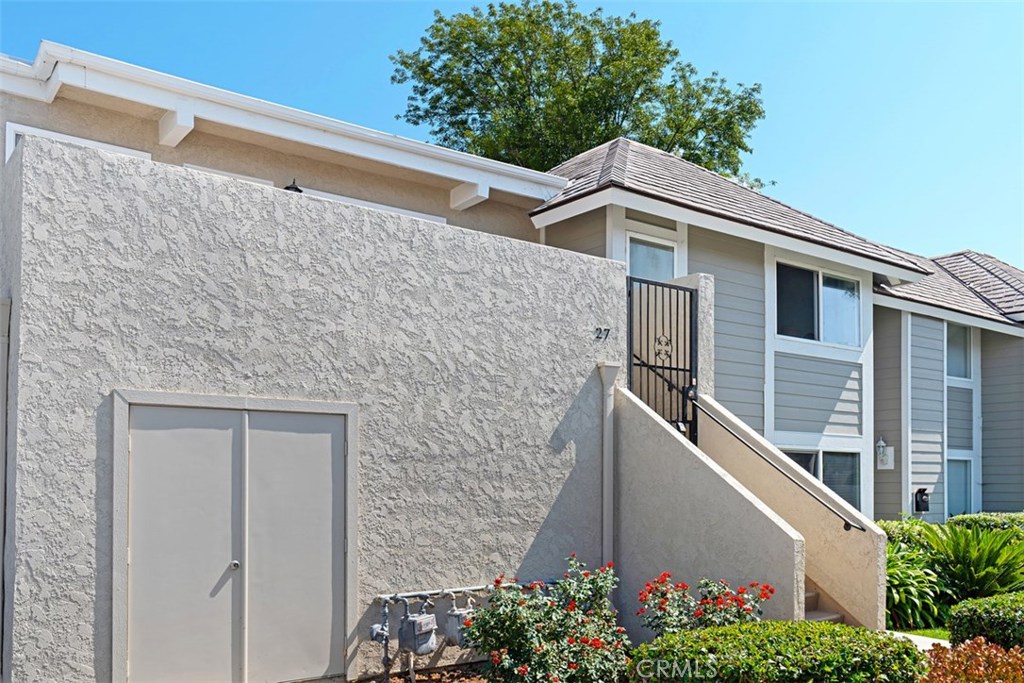 Walnut Square (WS) - Residential Lease