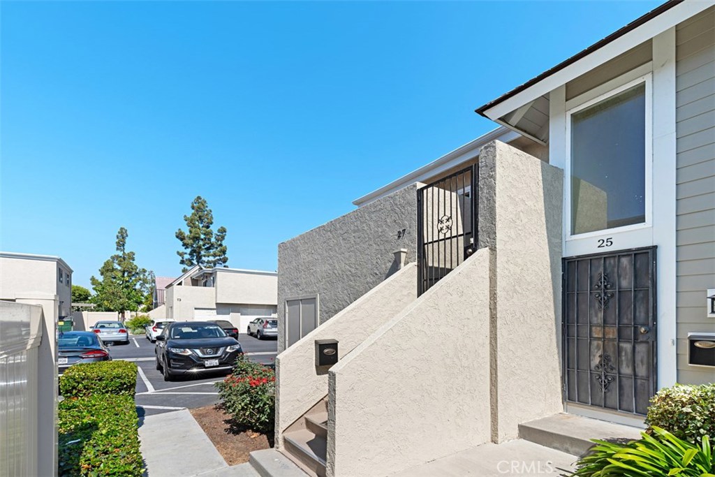 Walnut Square (WS) - Residential Lease