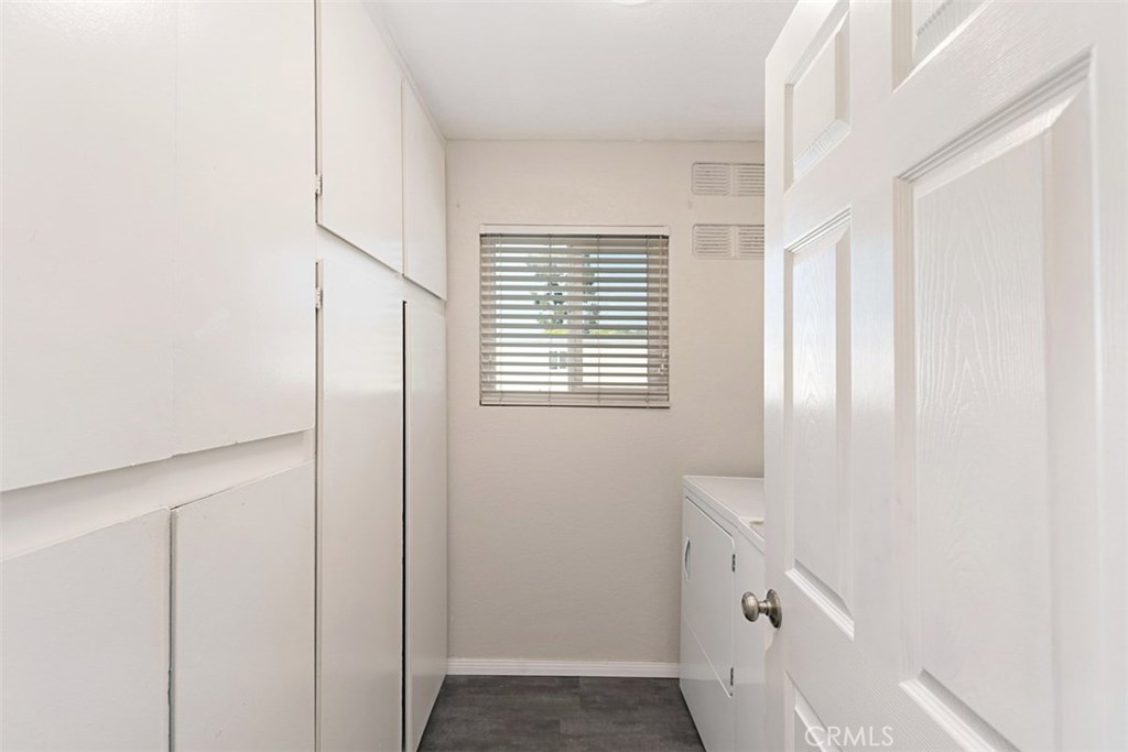 Walnut Square (WS) - Residential Lease