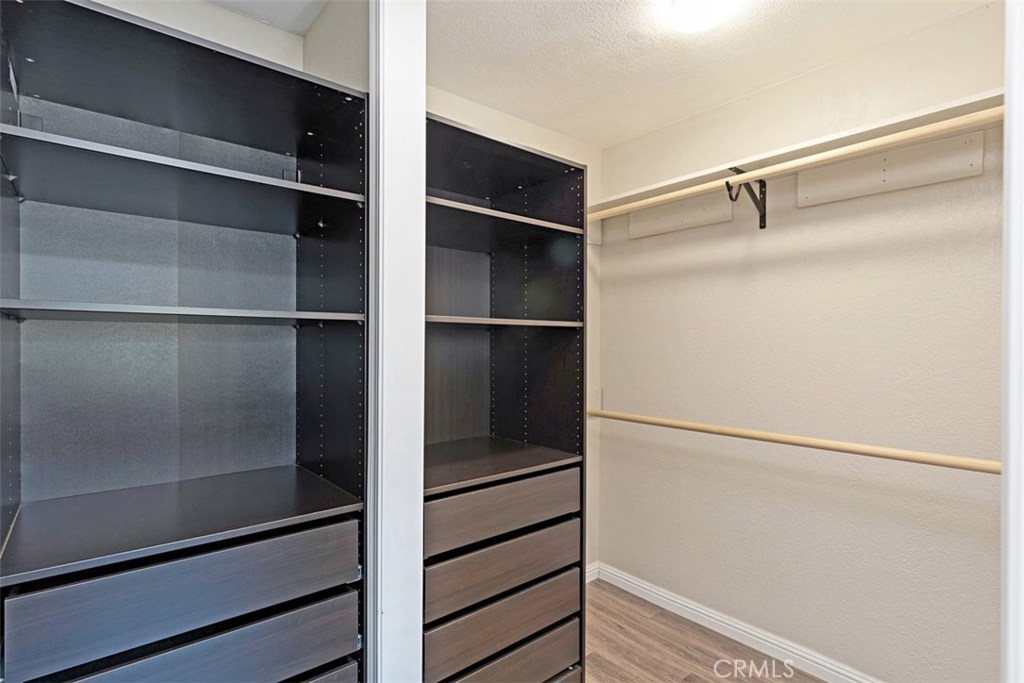 Walnut Square (WS) - Residential Lease